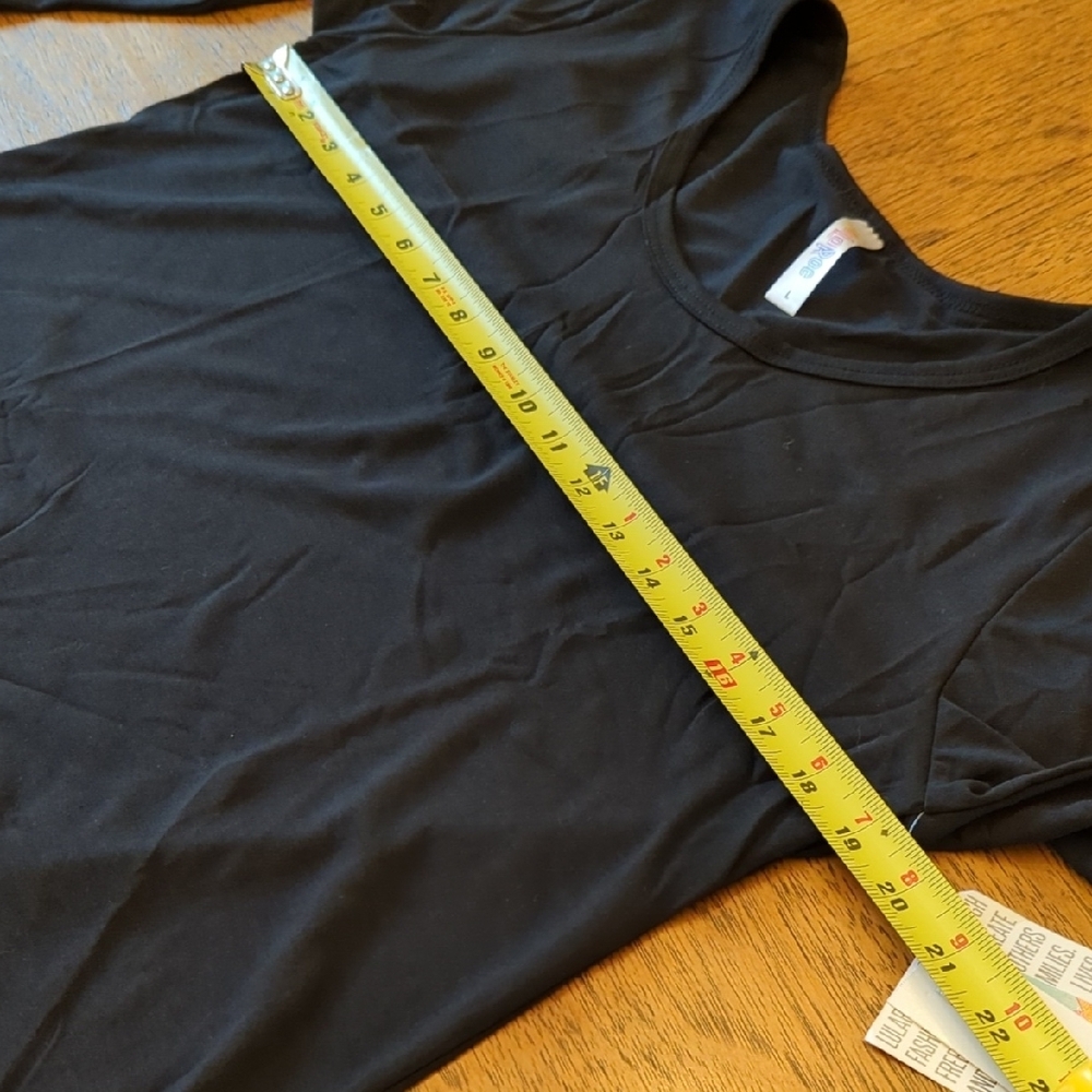 NWT LulaRoe Classic Black Long Sleeve Top - Picture 6 of 7